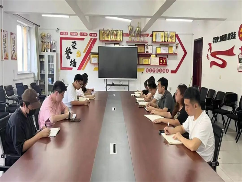 管理学院召开学风建设研讨会 (2)